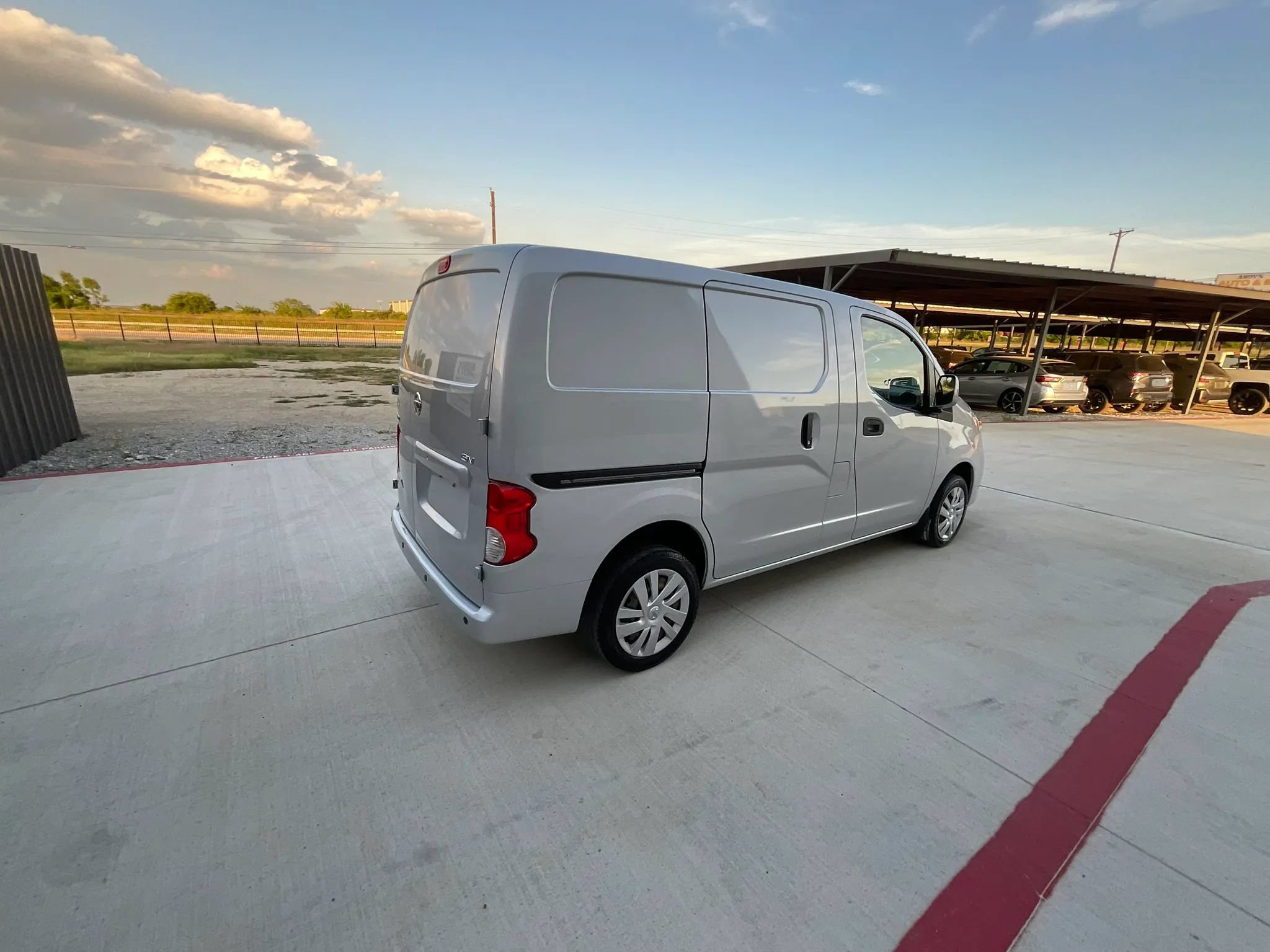 Used 2020 Nissan NV200 SV FWD image 17