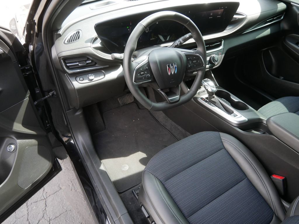 Certified 2024 Buick Envista Preferred w/ Convenience I Package image 39