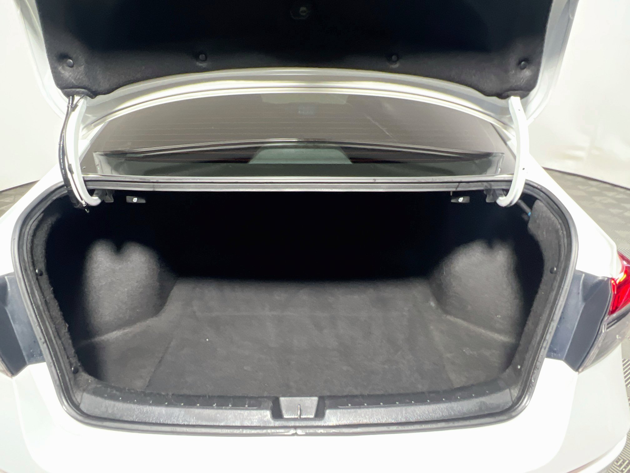 Used 2024 Honda Civic Touring image 33