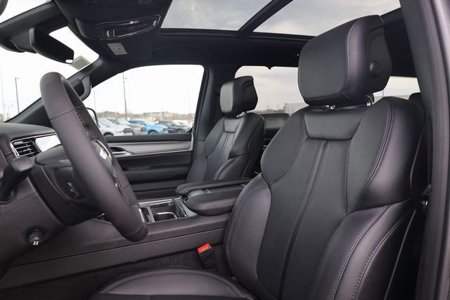 New 2025 Jeep Wagoneer Series II w/ Convenience Group I image 41