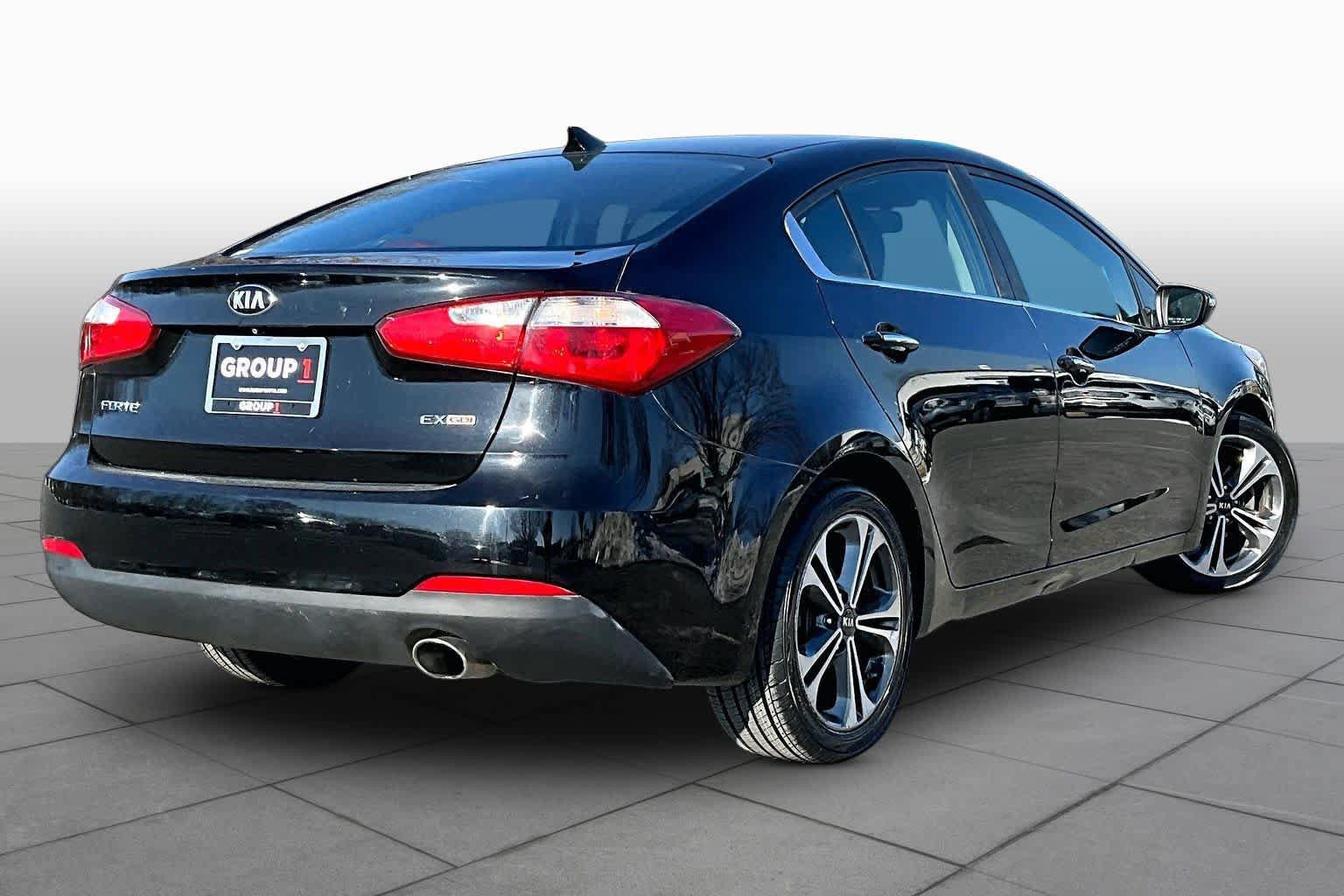 Used 2016 Kia Forte EX FWD image 23