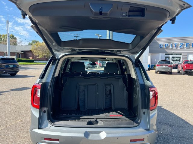 Used 2023 GMC Acadia Denali w/ Denali Ultimate Package AWD/4WD image 30