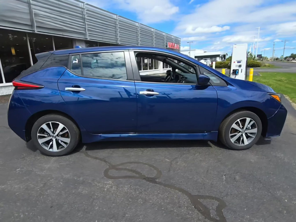 Used 2022 Nissan Leaf S Plus FWD image 4