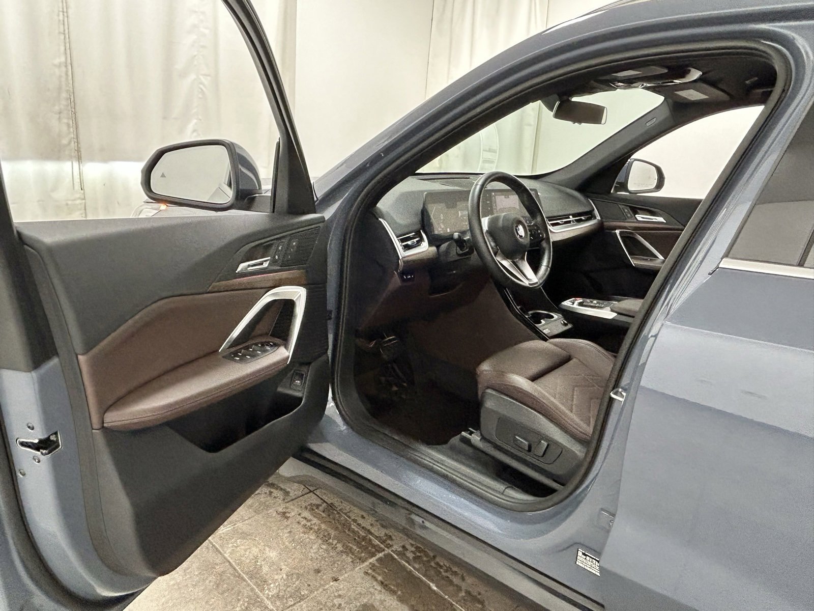 Used 2023 BMW X1 xDrive28i w/ Convenience Package image 24