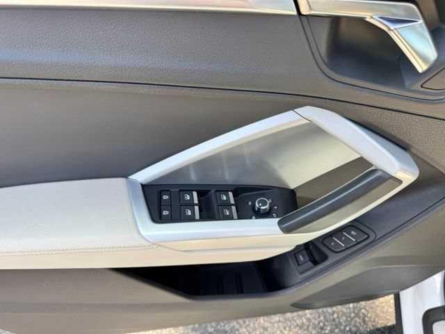 Certified 2022 Audi Q3 2.0T Premium Plus w/ Premium Plus Package AWD/4WD image 21