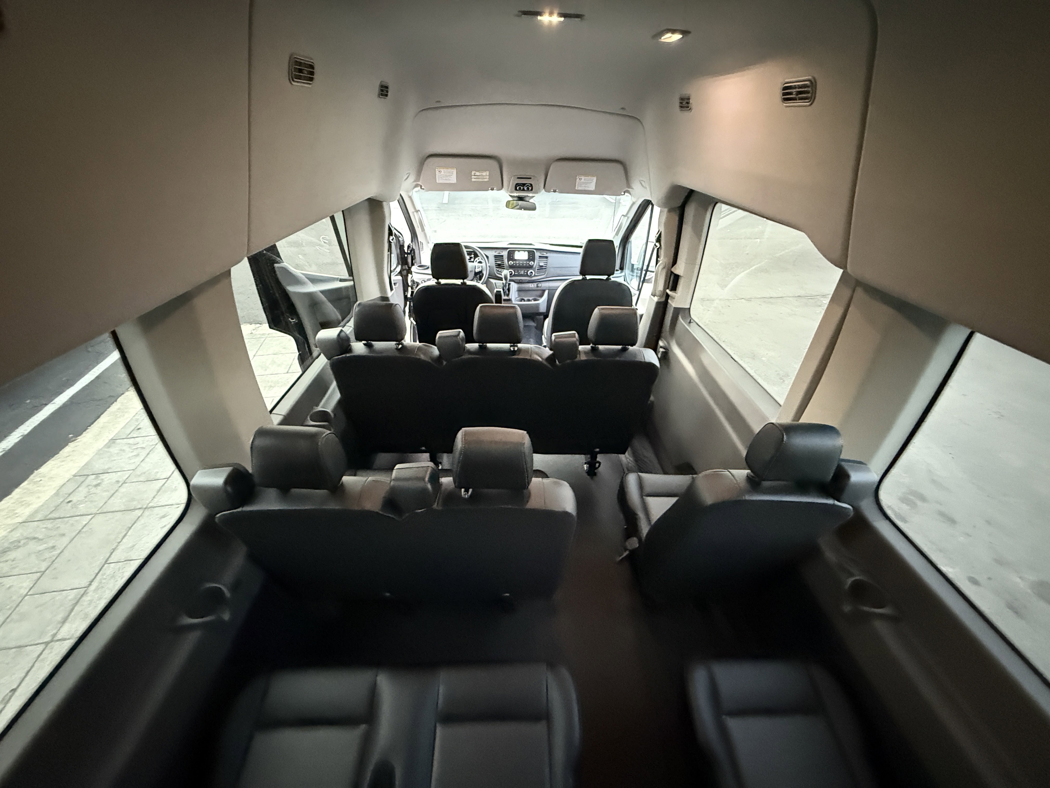 Used 2024 Ford Transit 350 XL image 27