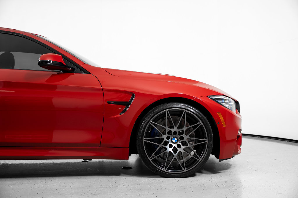 Used 2020 BMW M4 Convertible w/ Competition Package RWD image 4