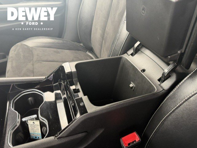 Used 2022 Jeep Grand Cherokee Altitude AWD/4WD image 21