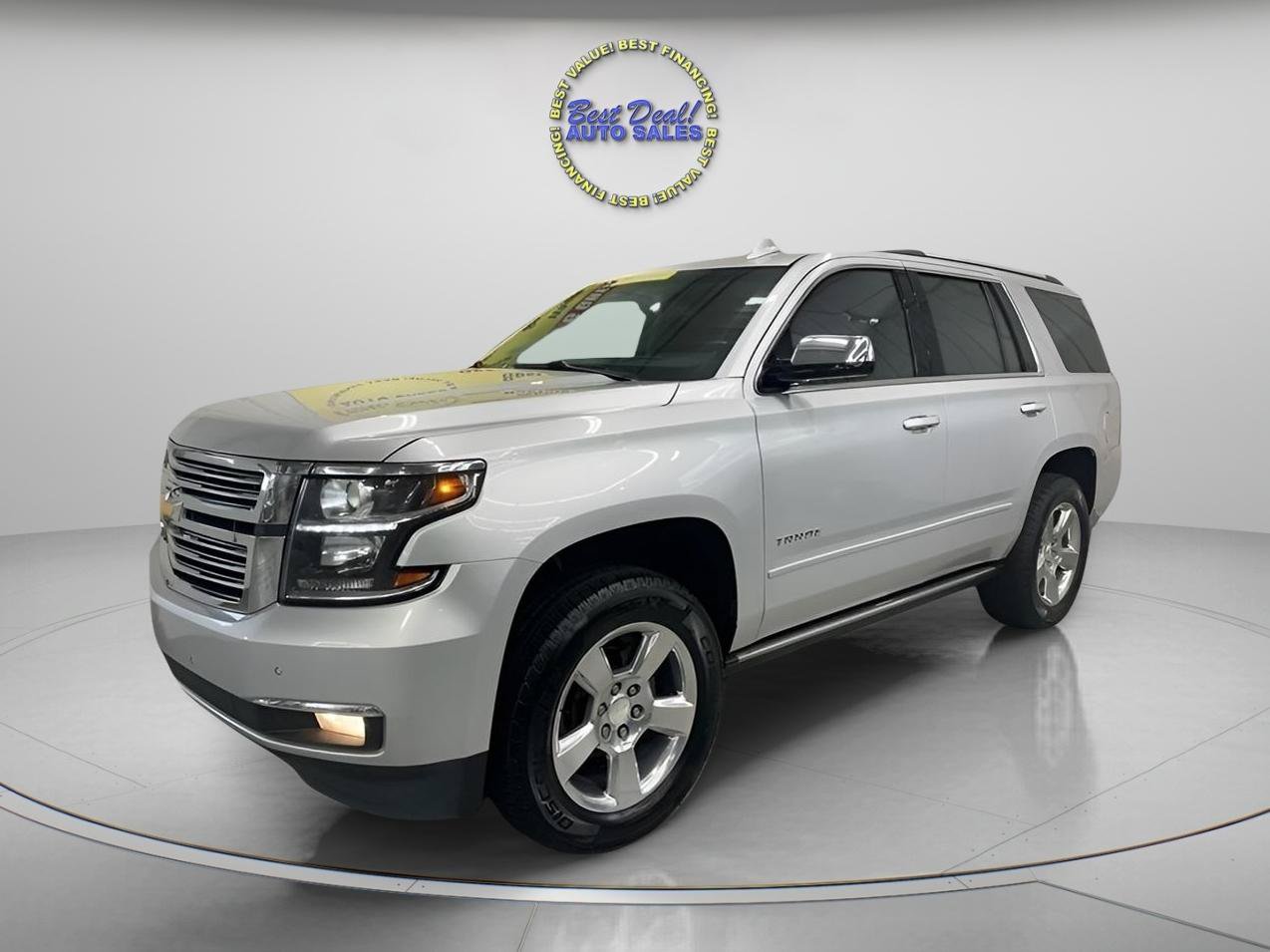 Used 2019 Chevrolet Tahoe Premier AWD/4WD image 1