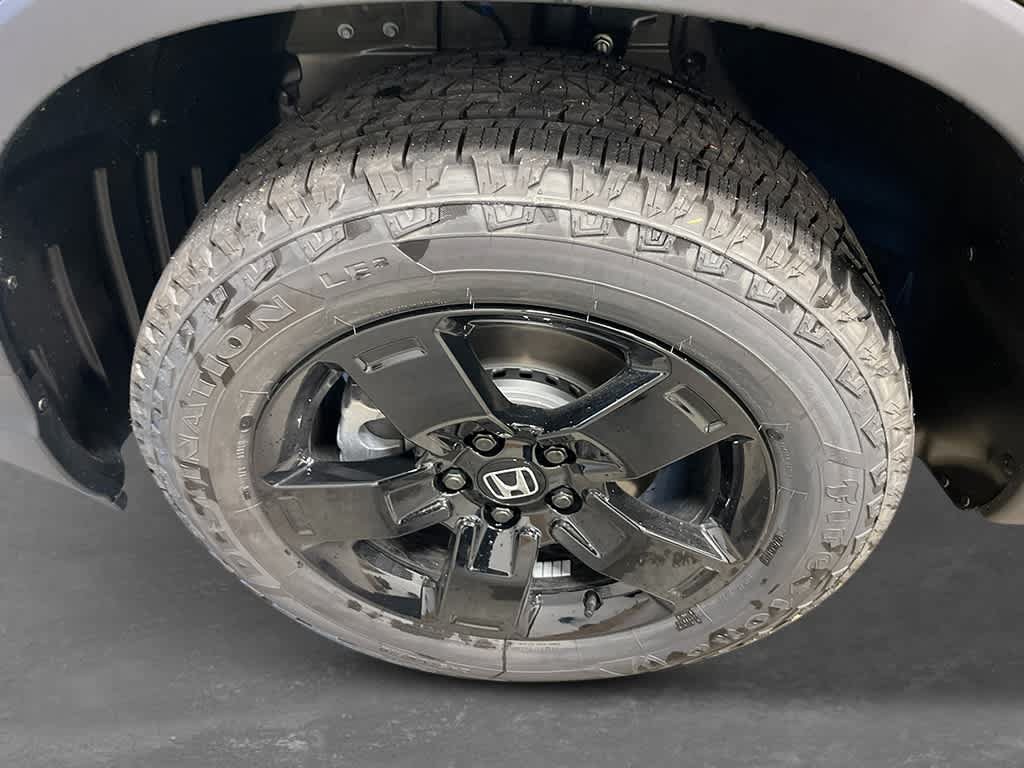 New 2026 Honda Ridgeline Black Edition image 10