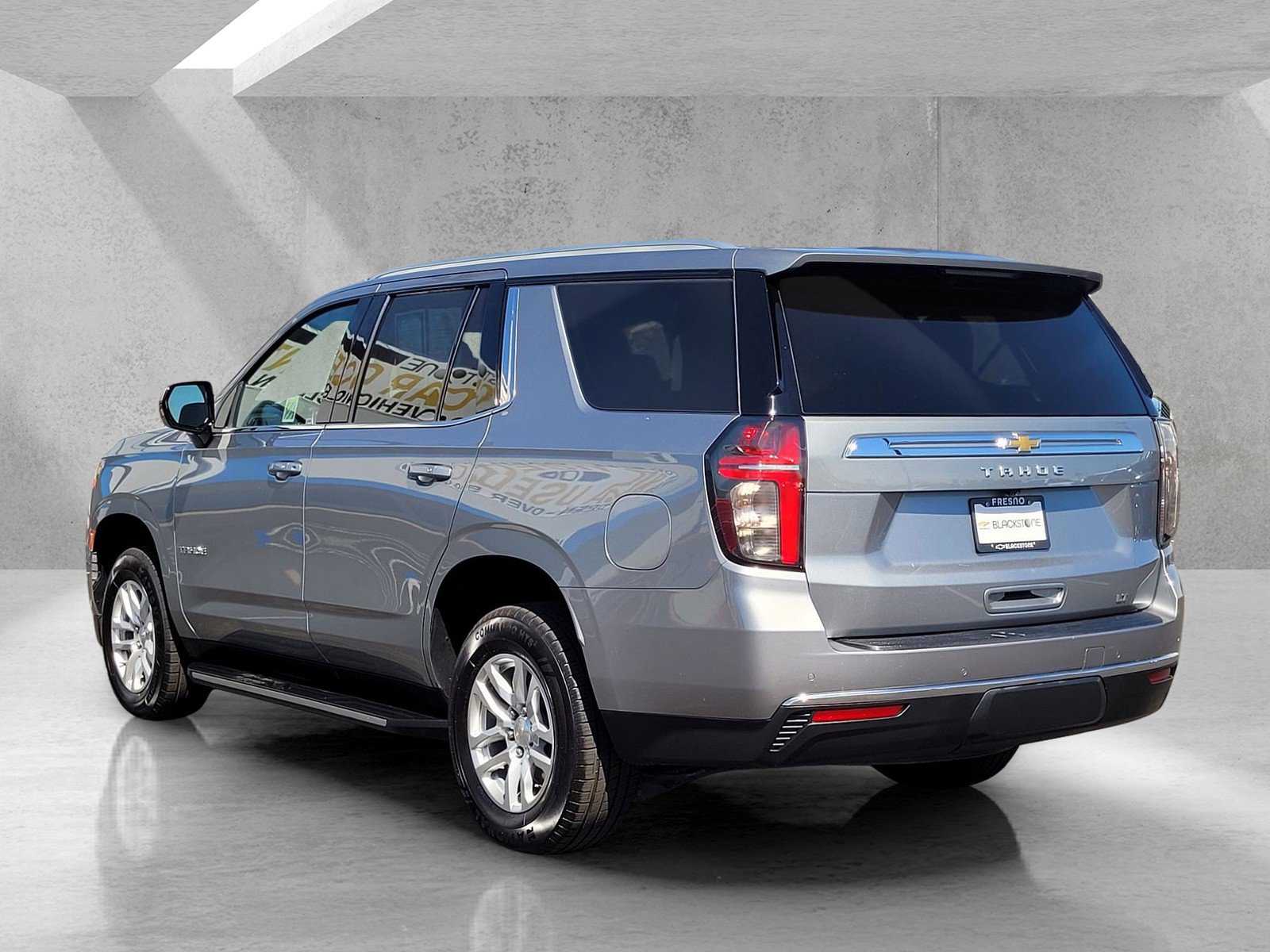Used 2024 Chevrolet Tahoe LT RWD image 6