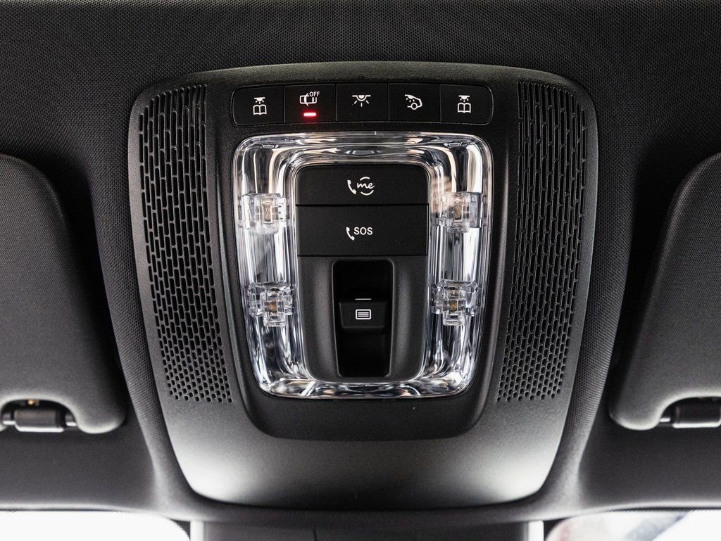 Used 2024 Mercedes-Benz EQB 350 4MATIC SUV image 19