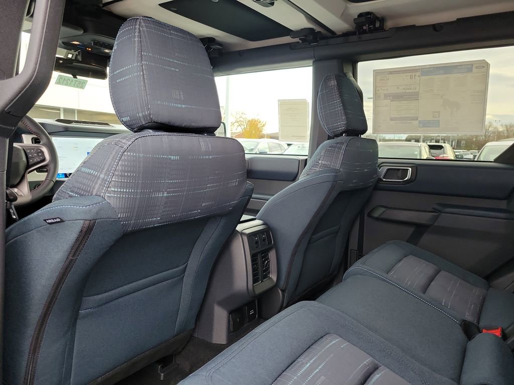 New 2025 Ford Bronco Heritage Edition image 15