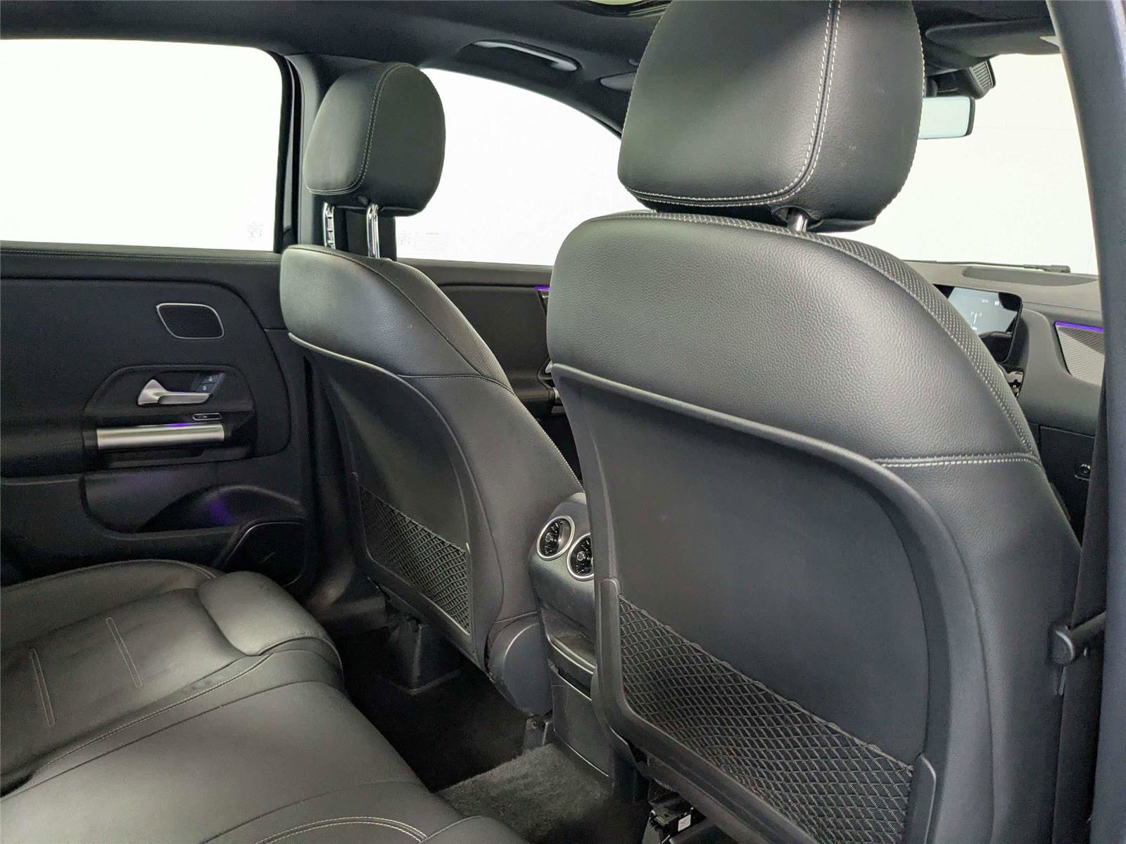 Used 2023 Mercedes-Benz GLA 35 AMG 4MATIC image 31