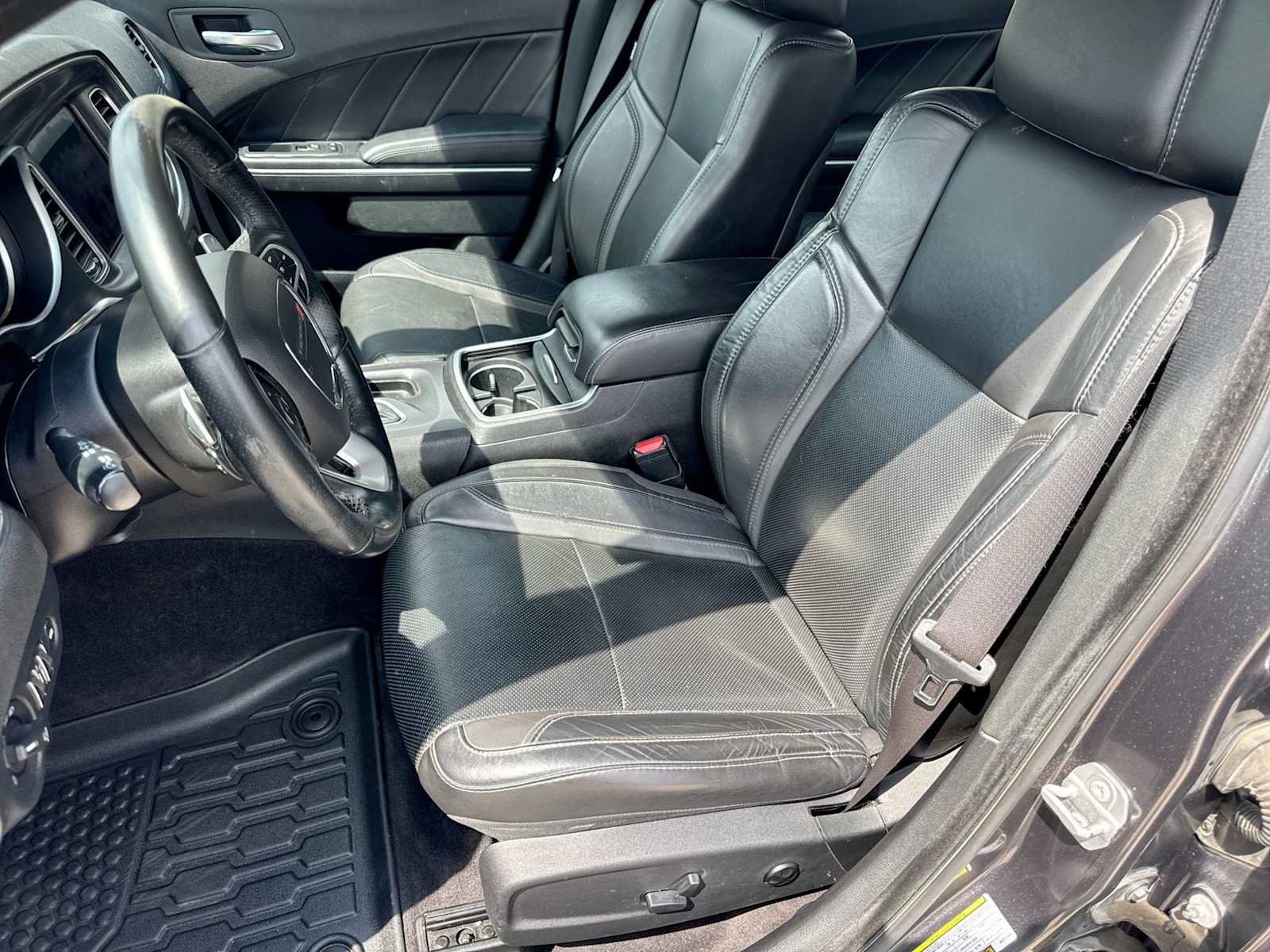 Used 2018 Dodge Charger GT AWD/4WD image 16