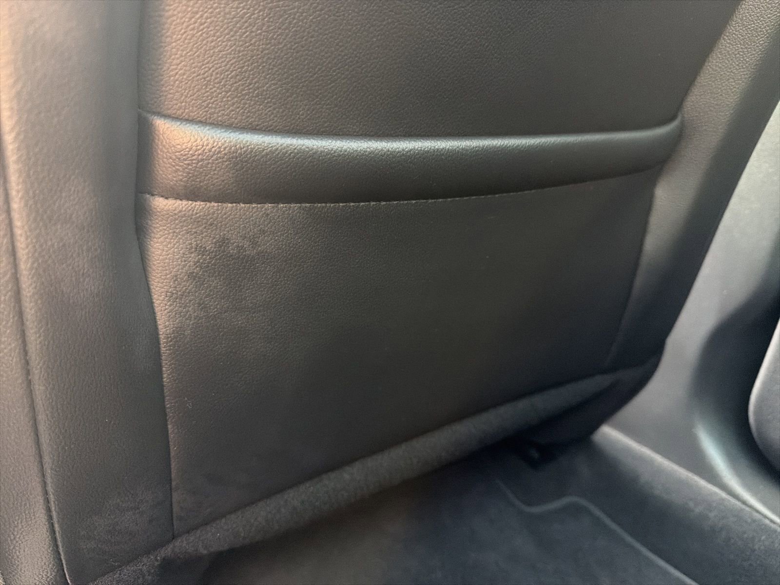 Used 2023 Land Rover Range Rover Evoque R-Dynamic SE image 80