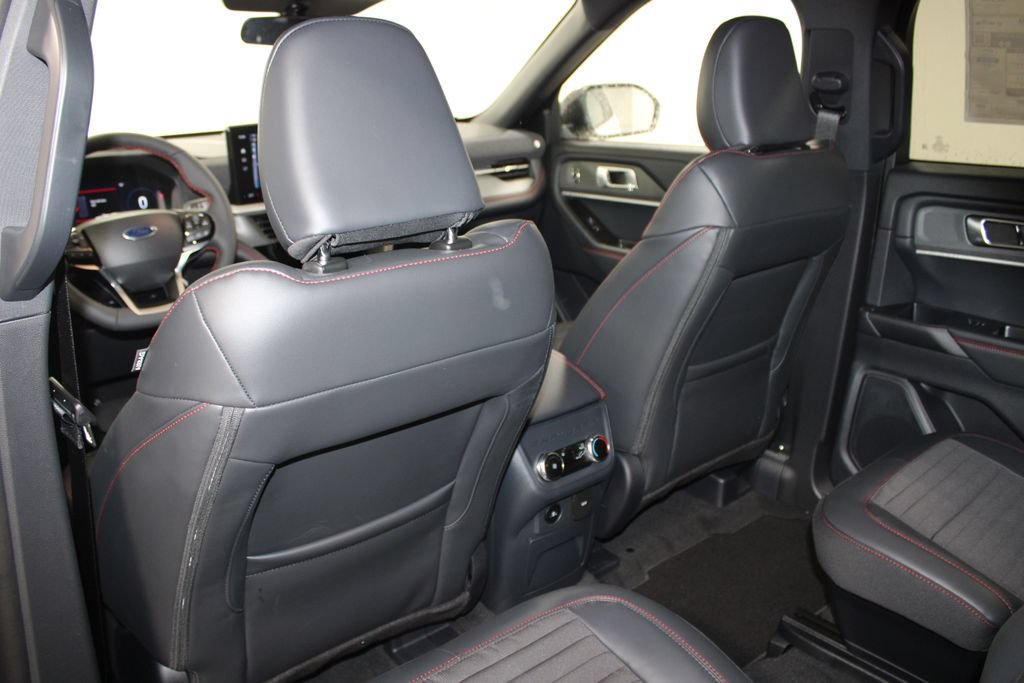 New 2026 Ford Explorer ST-Line AWD/4WD image 27