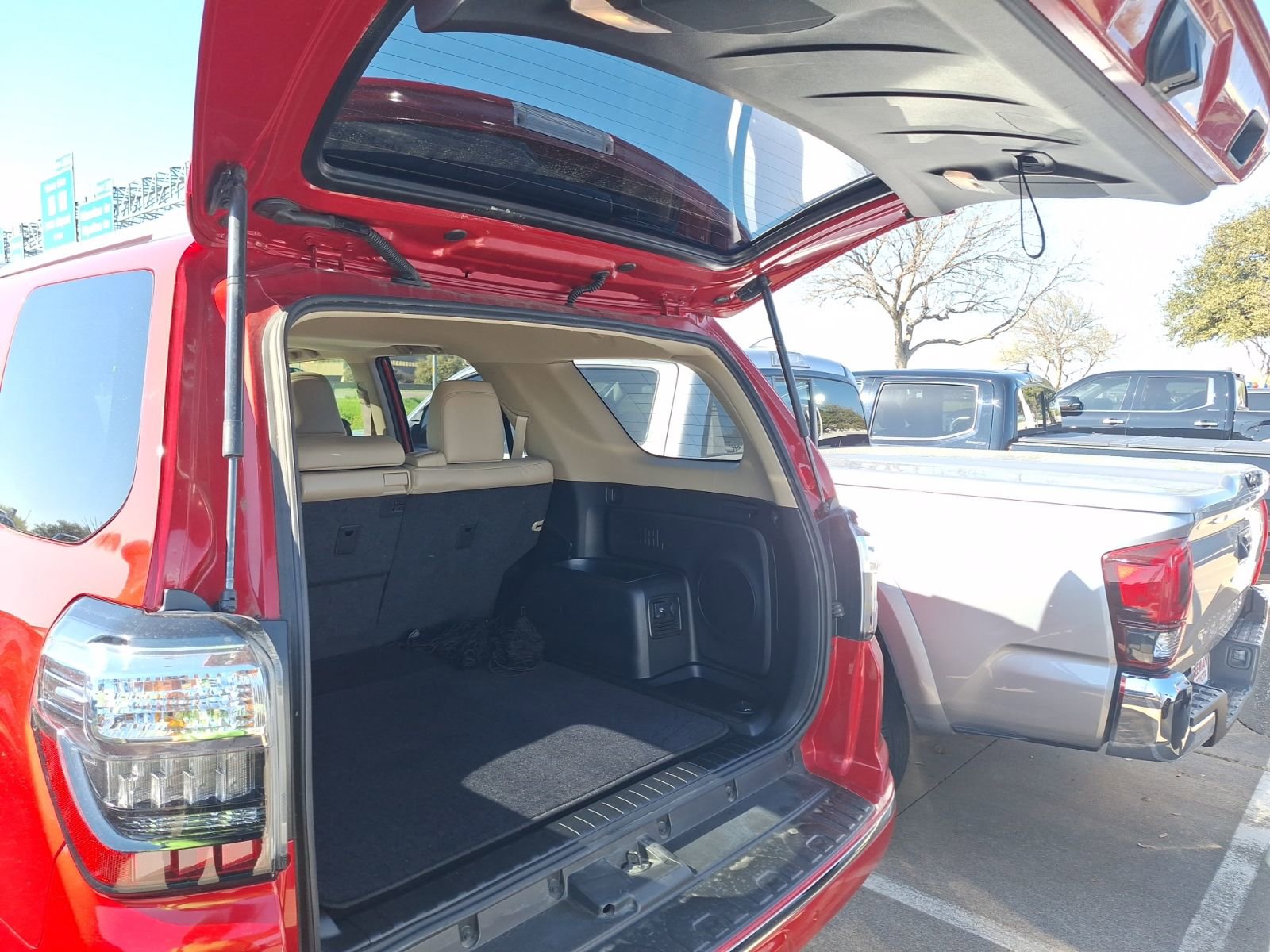 Used 2024 Toyota 4Runner Limited image 37