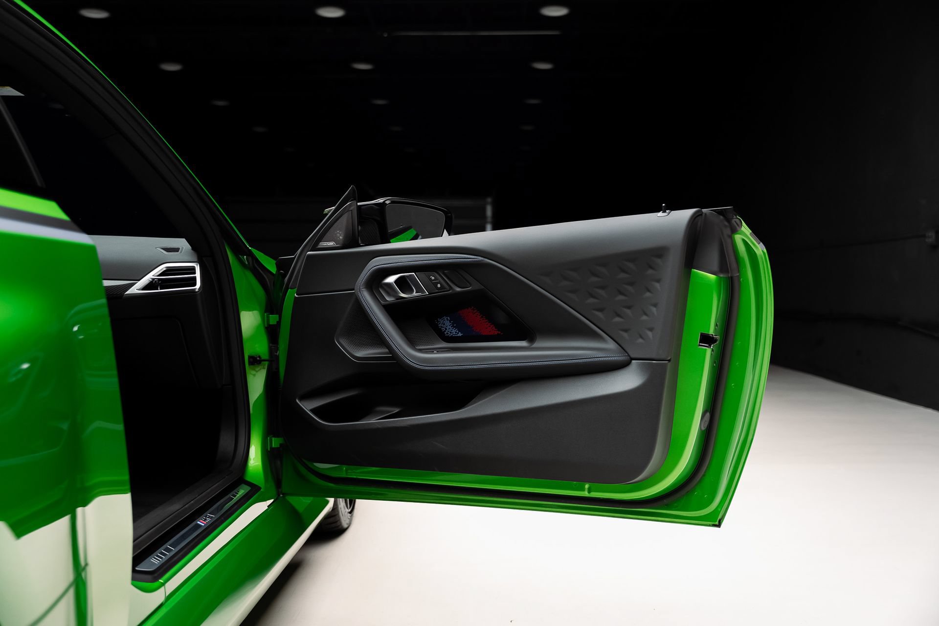 Used 2025 BMW M2 w/ Lighting Package RWD image 63