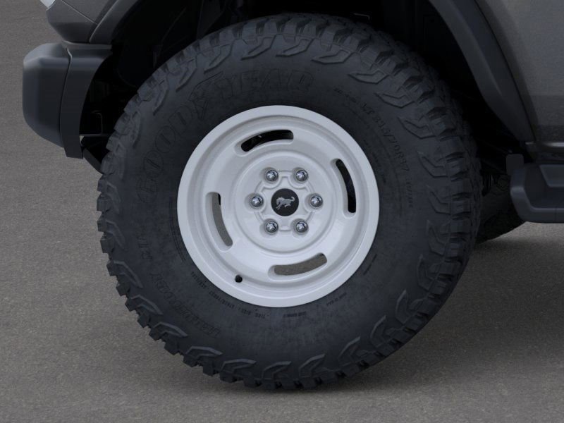 New 2025 Ford Bronco Heritage Edition image 21