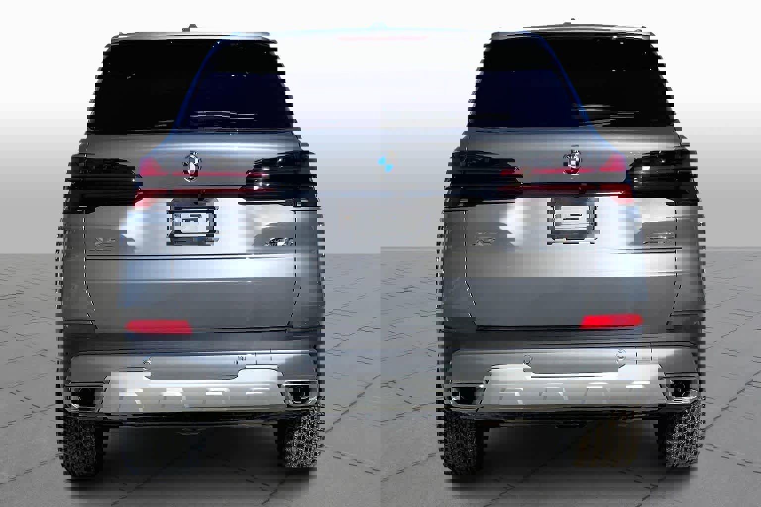 Certified 2025 BMW X5 xDrive40i w/ Premium Package image 4