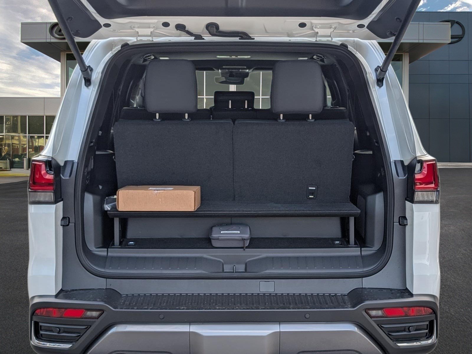 New 2026 Lexus LX 700h Luxury w/ Accessory Package (Z1) AWD/4WD image 10