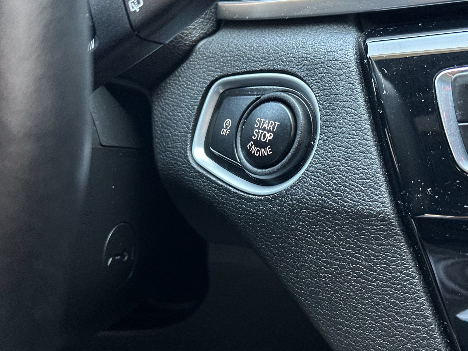 Used 2019 BMW X1 sDrive28i w/ Convenience Package FWD image 22