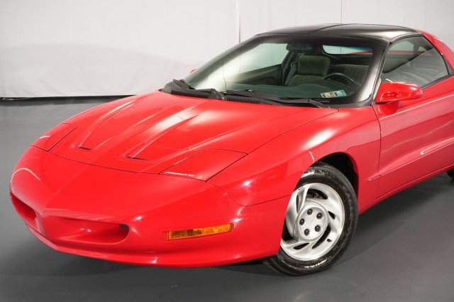 Used 1994 Pontiac Firebird Formula RWD image 7