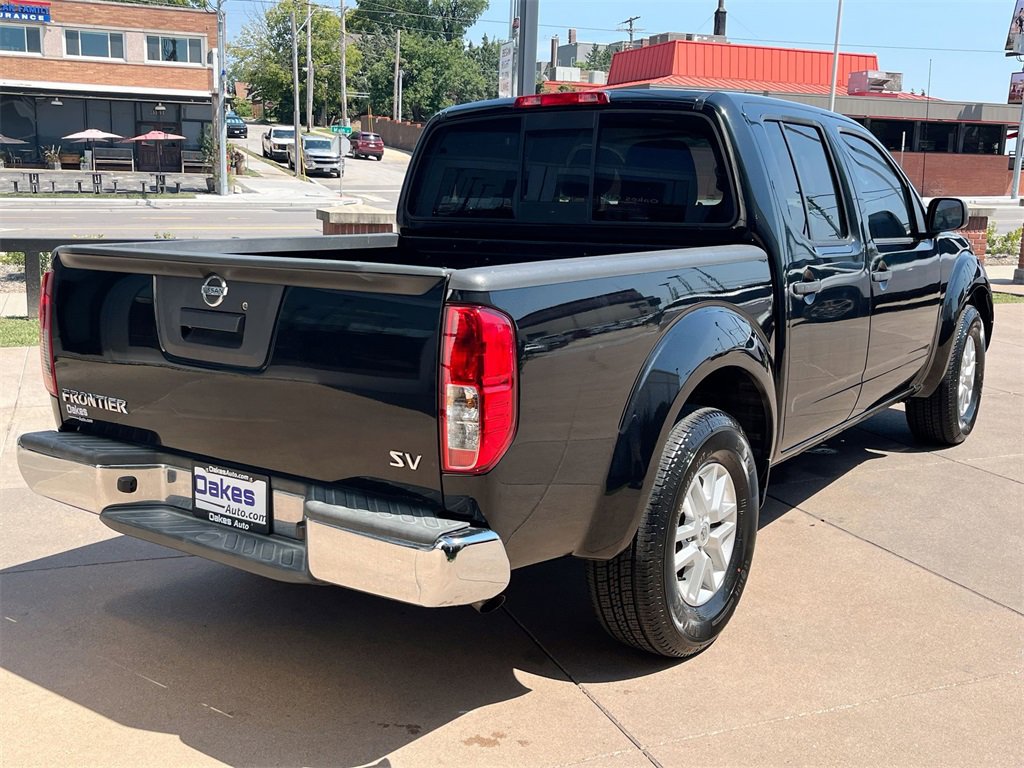Used 2020 Nissan Frontier SV image 6