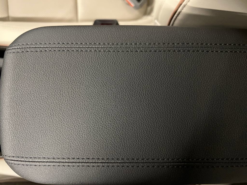 New 2026 Buick Encore GX Avenir image 25