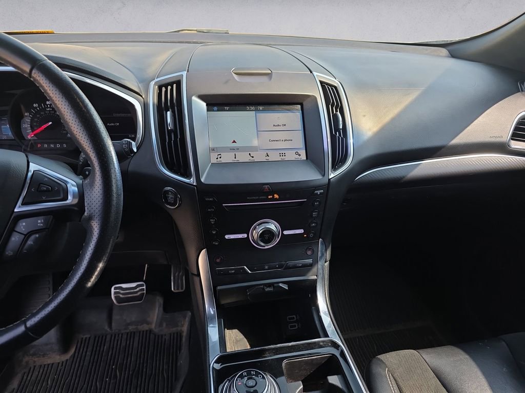 Used 2019 Ford Edge ST w/ Convenience Package AWD/4WD image 11