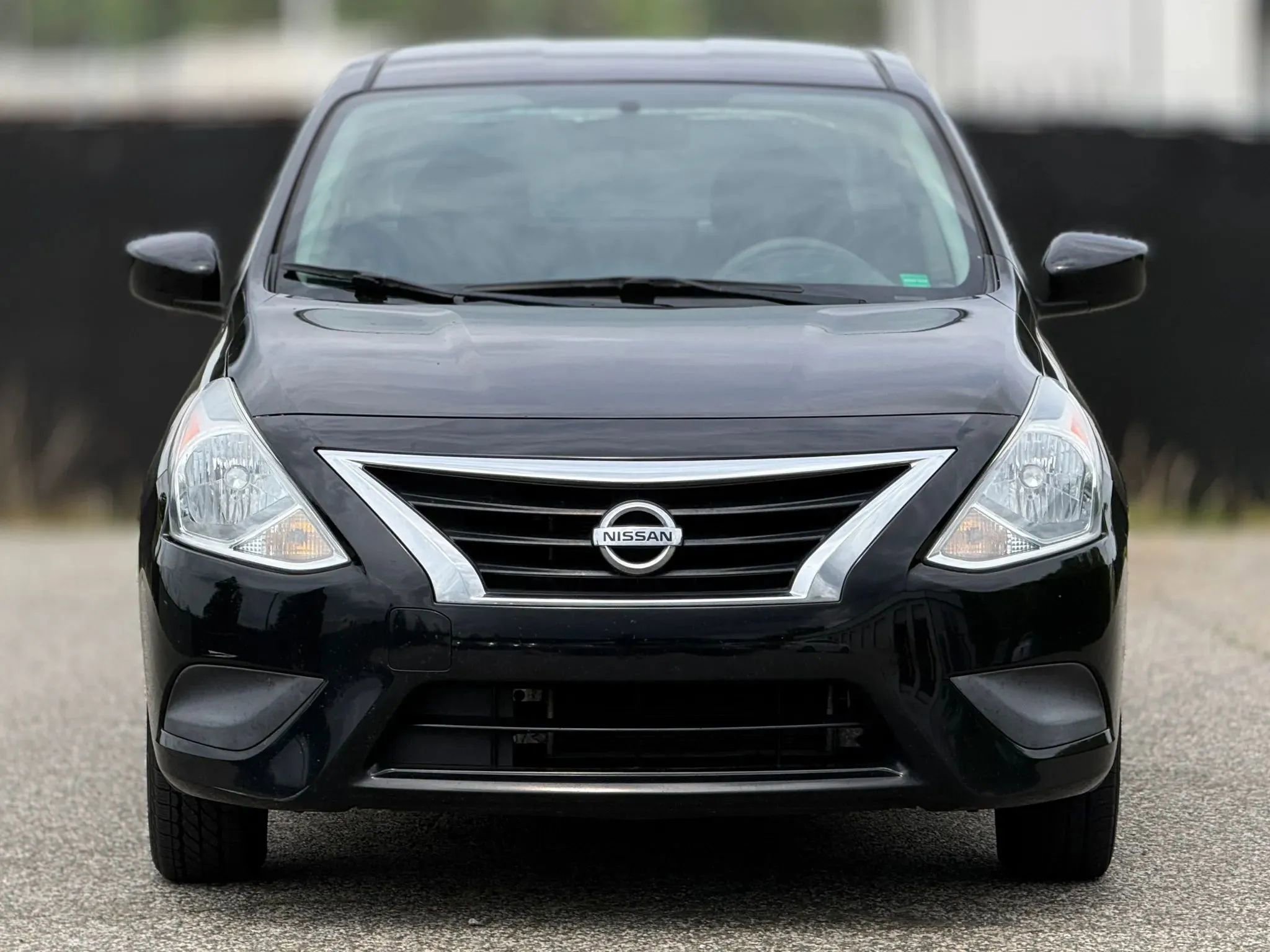 Used 2016 Nissan Versa S Plus FWD image 5