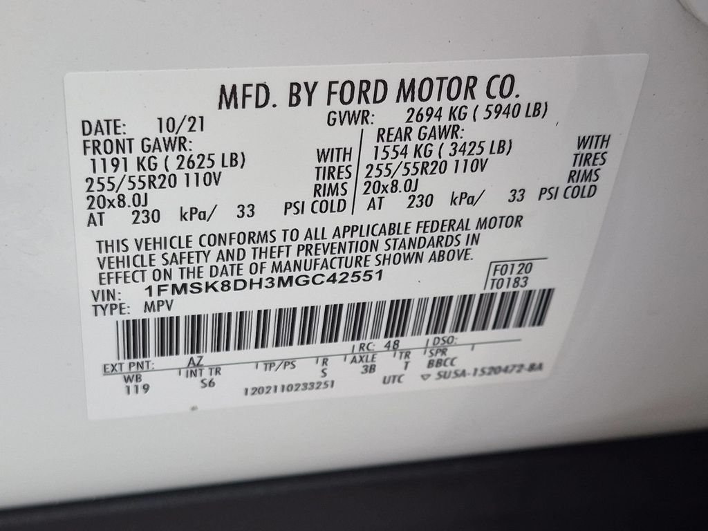 Used 2021 Ford Explorer XLT w/ Equipment Group 202A AWD/4WD image 27