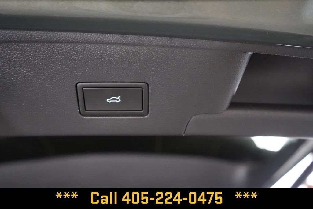 Used 2026 Volkswagen Atlas Cross Sport SE FWD image 23