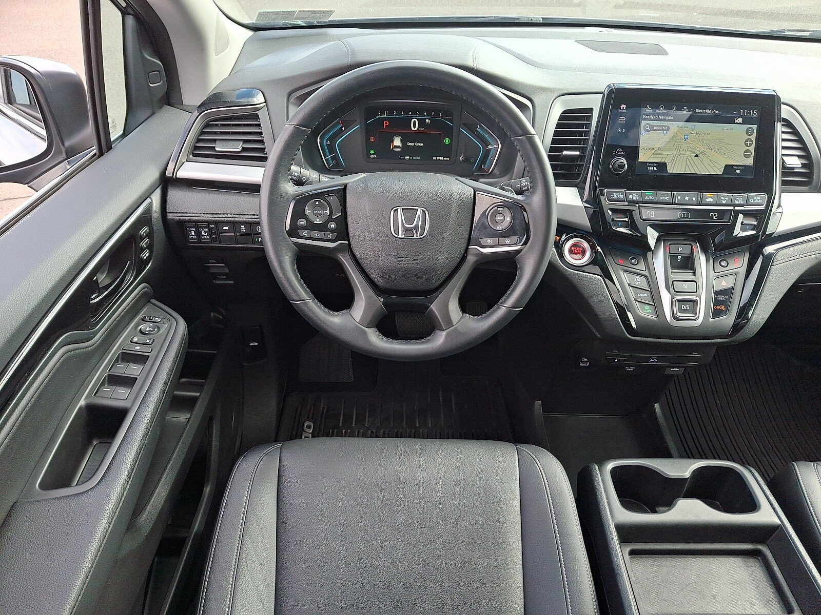 Used 2023 Honda Odyssey Touring image 12
