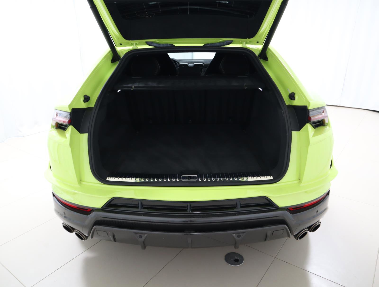 Used 2023 Lamborghini Urus Performante image 11