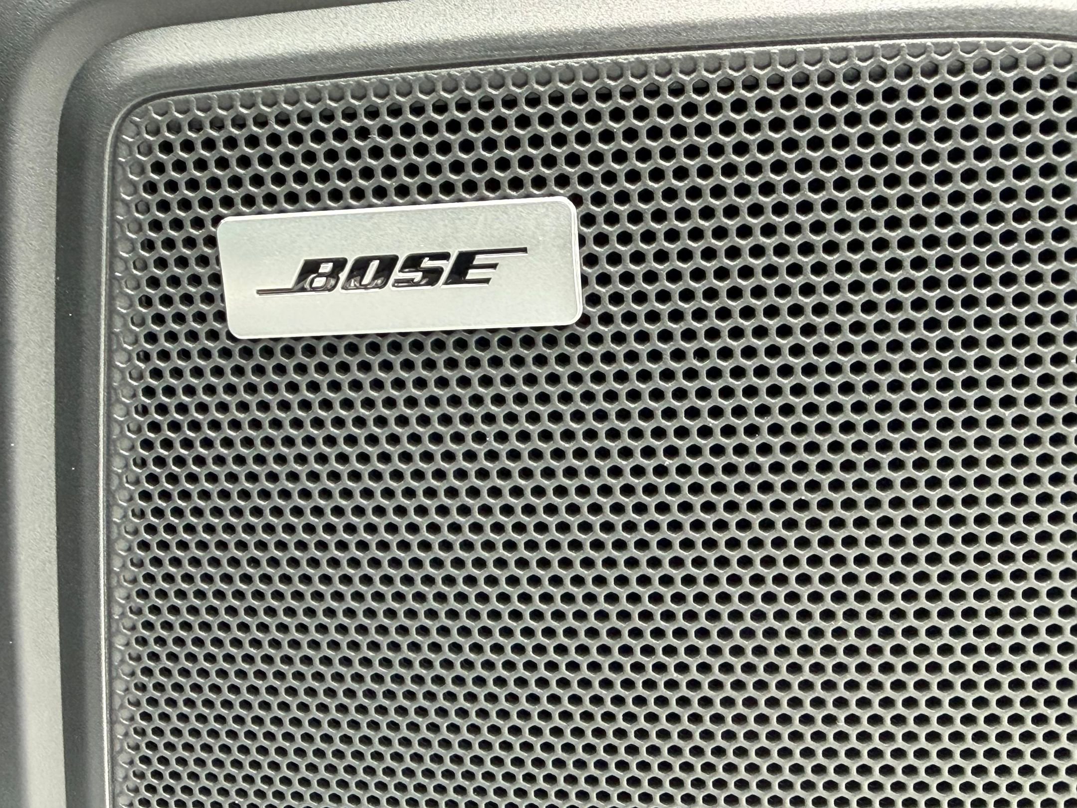 Certified 2026 Porsche Macan image 19