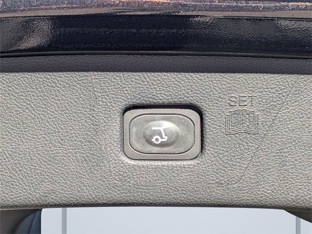 Used 2022 Ford Edge SEL w/ Sport Appearance Package image 12