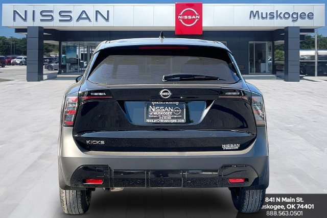 New 2027 Nissan Kicks S FWD image 4