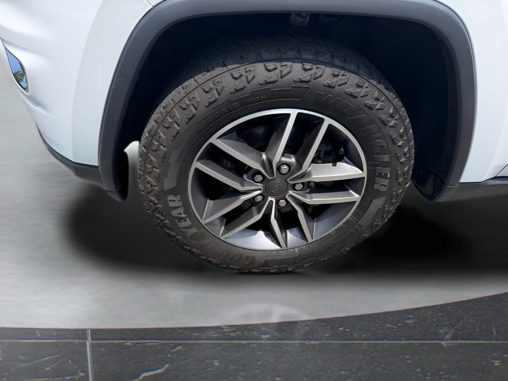Used 2020 Jeep Grand Cherokee Laredo w/ Quick Order Package 2BN North AWD/4WD image 9