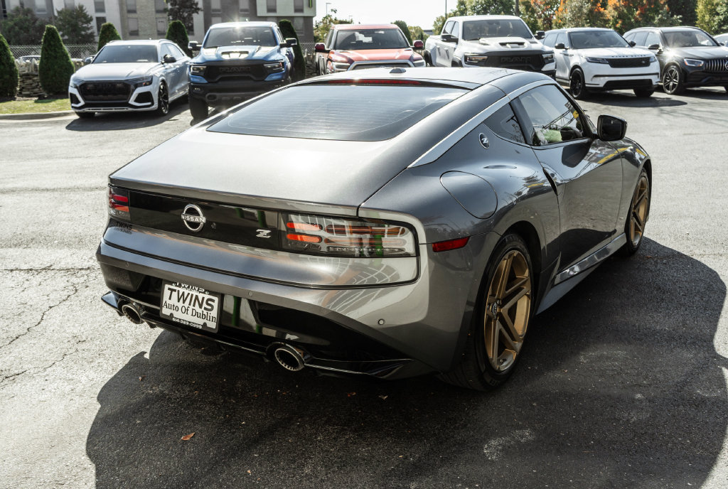 Used 2023 Nissan Z w/ Floor Mat Package RWD image 28