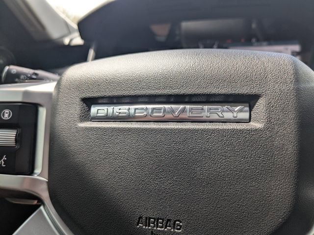 Used 2024 Land Rover Discovery S AWD/4WD image 29