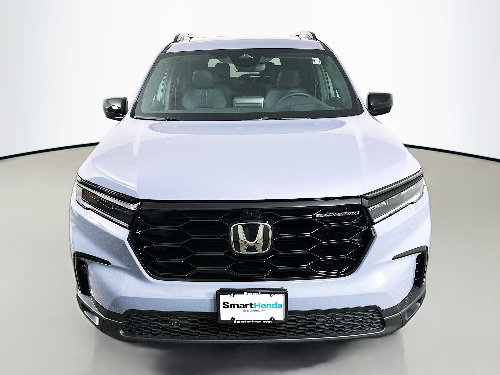 New 2025 Honda Pilot Black Edition image 2