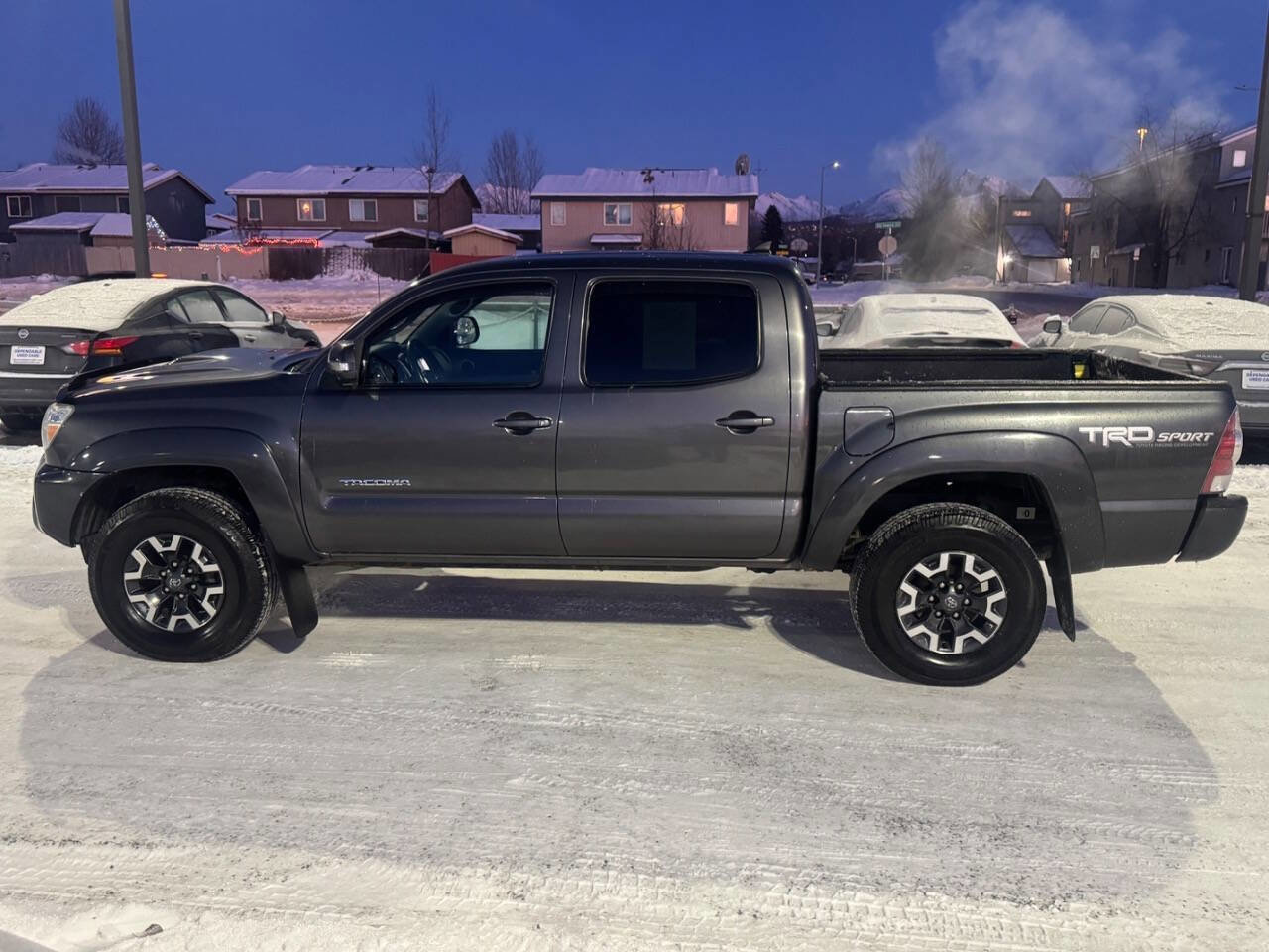 Used 2015 Toyota Tacoma PreRunner w/ TRD Sport Package image 3