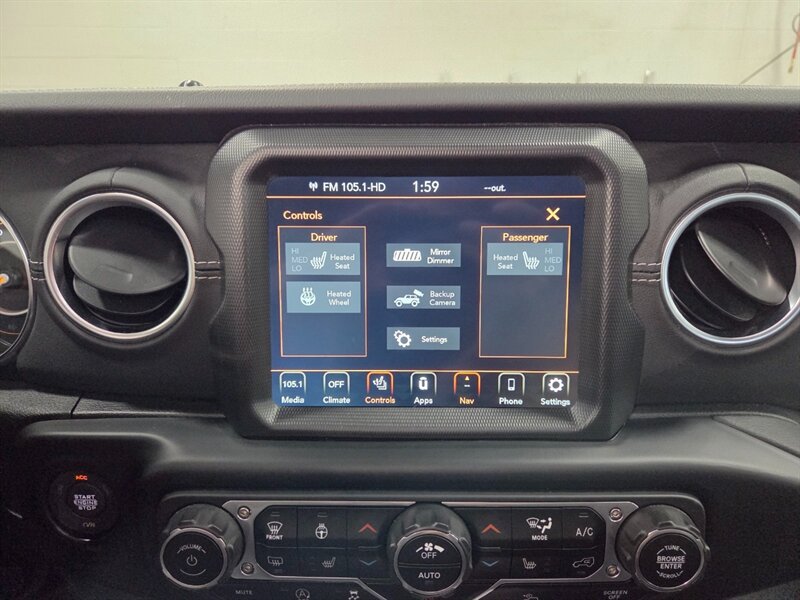 Used 2022 Jeep Wrangler Unlimited Sahara w/ LED Lighting Group AWD/4WD image 50