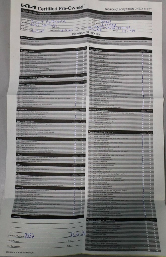 Used 2023 Kia Sportage LX image 5