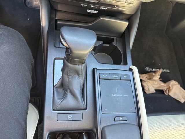 Used 2022 Lexus ES 350 Ultra Luxury w/ Accessory Package 2 image 17