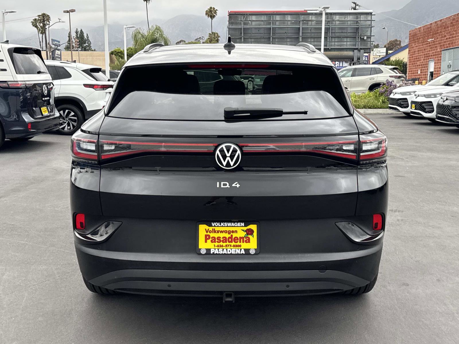 Certified 2021 Volkswagen ID.4 Pro S w/ ID.4 Protection Package (IPT) image 4