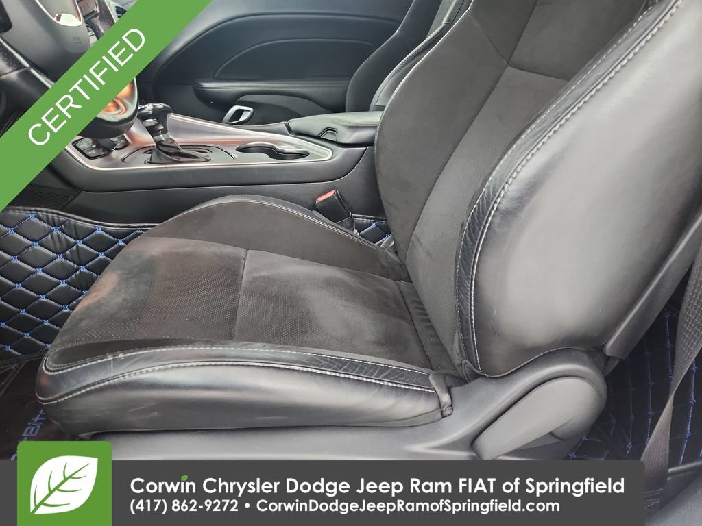 Used 2022 Dodge Challenger R/T w/ Plus Package RWD image 19