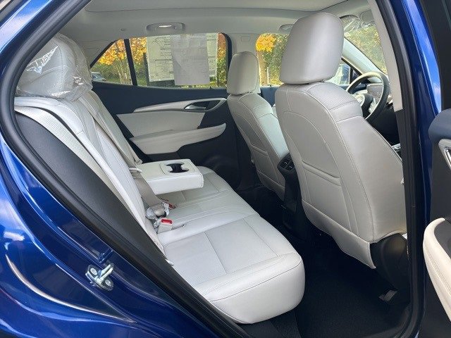 New 2024 Buick Envision Avenir image 13